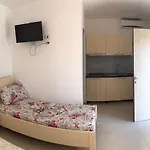 Hotel Gjinaj Shëngjin
