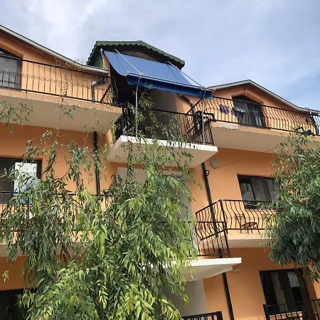 Gjinaj Hotel