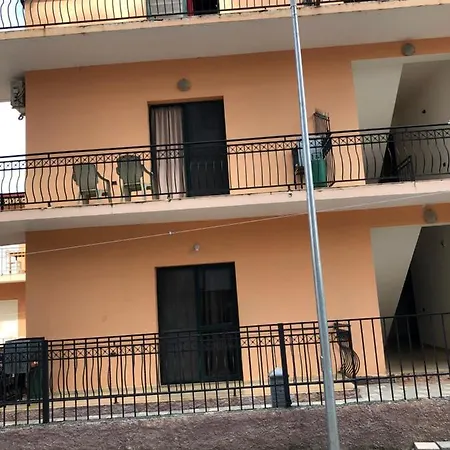 Hotell Gjinaj