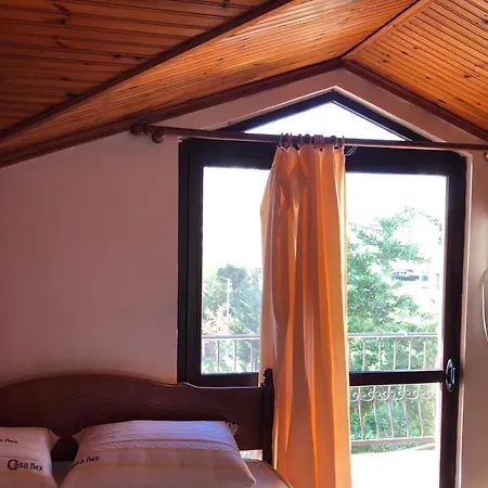 Gjinaj Hotell 3*