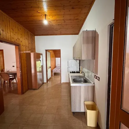 Gjinaj Hotell